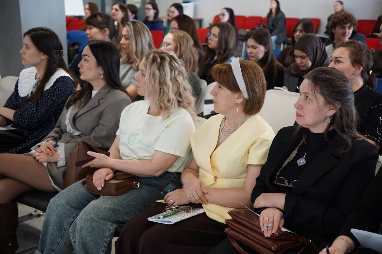 Бизнес-леди Бирска учатся продвигать свои бренды одежды