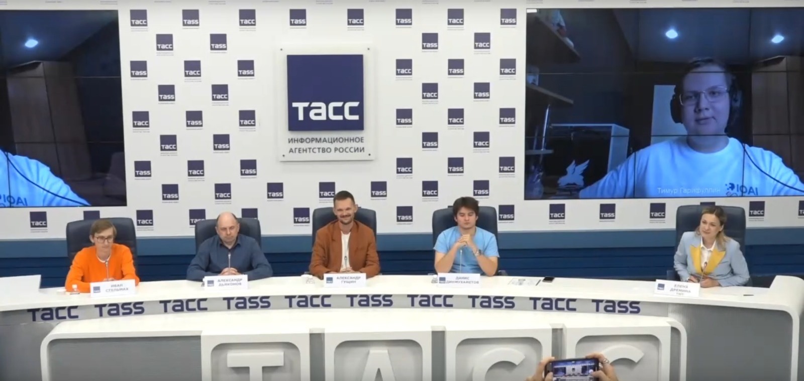 Чемпион международной олимпиады по ИИ из Уфы рассказал про свою победу