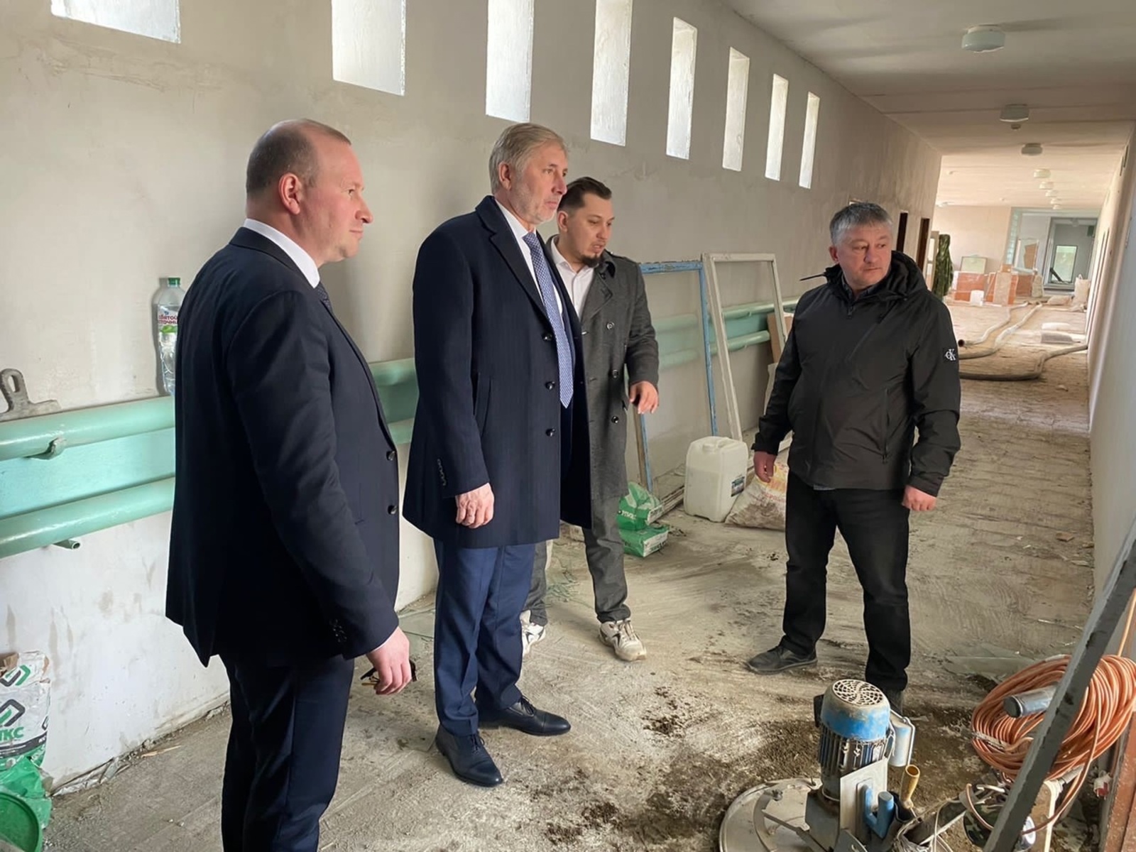Депутат Госдумы РФ Рафаэль Марданшин посетил Осиновскую среднюю школу