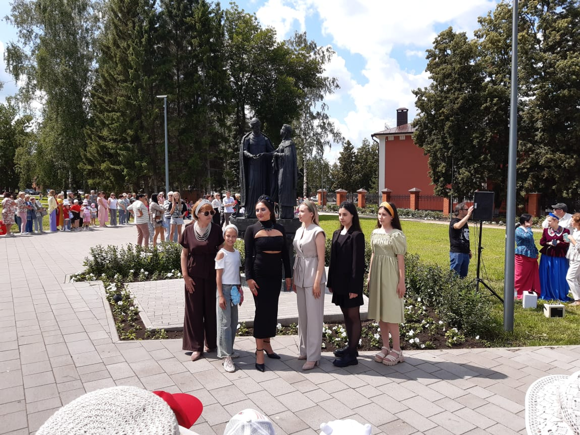 В Бирске блистал народный карнавал