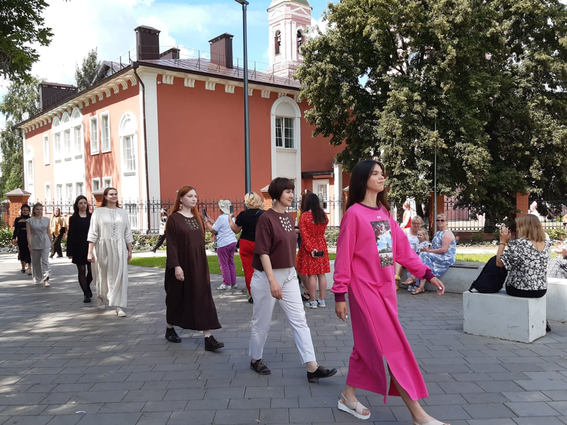 В Бирске блистал народный карнавал