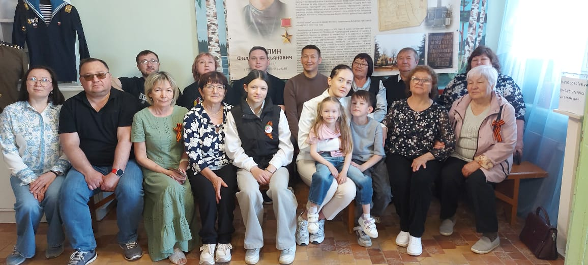 В Бирский район приехали внуки Героя Советского Союза Филиппа Антипина