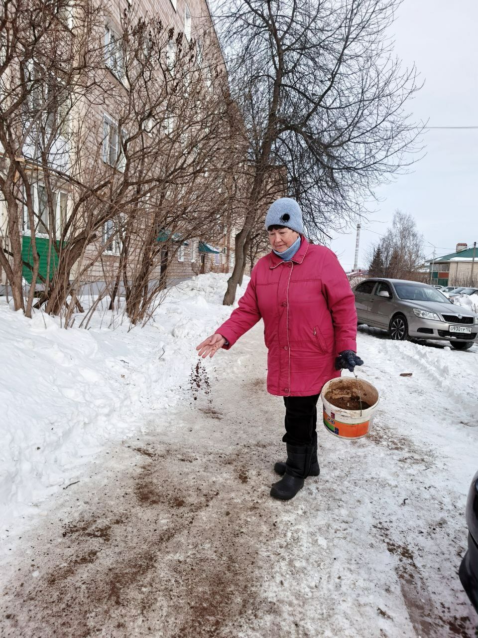 Дворника из Бирска Винеру Алешкову жители ценят, уважают за трудолюбие и доброту