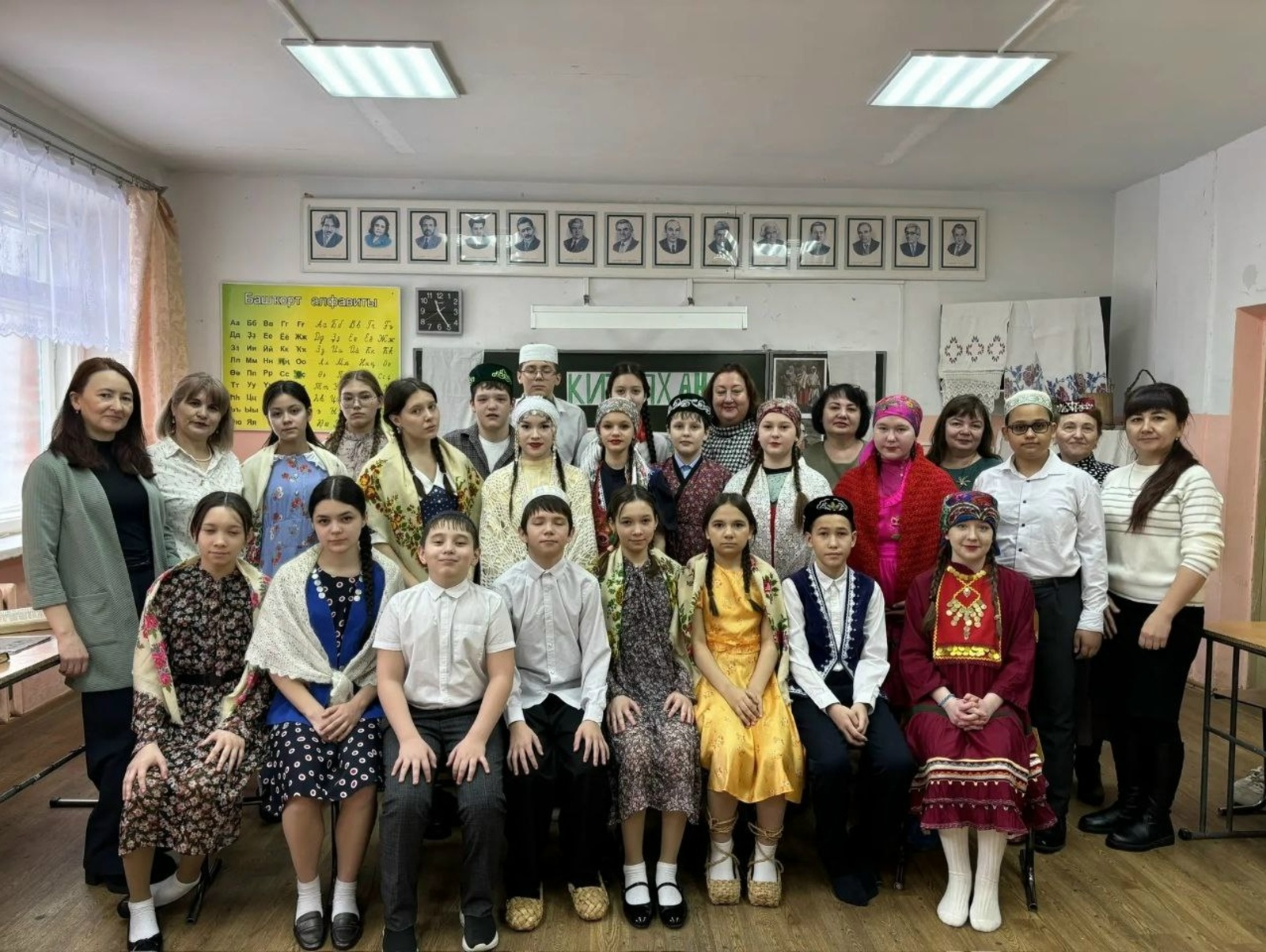 Школьники Бирска блистали на фестивале «Жемчужины Башкортостана»