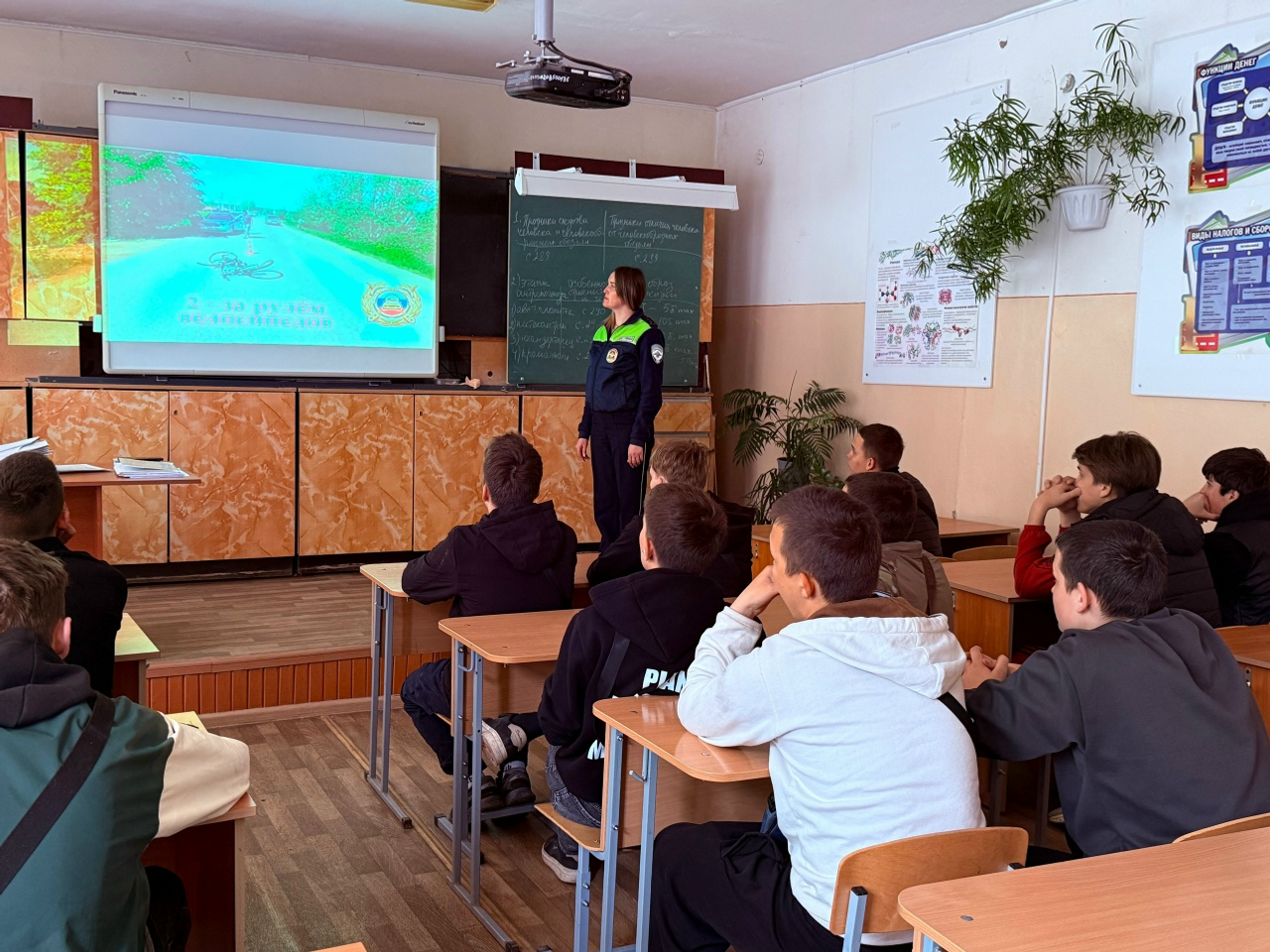 Студенты многопрофильного колледжа присоединились к акции «Неделя безОпасности»