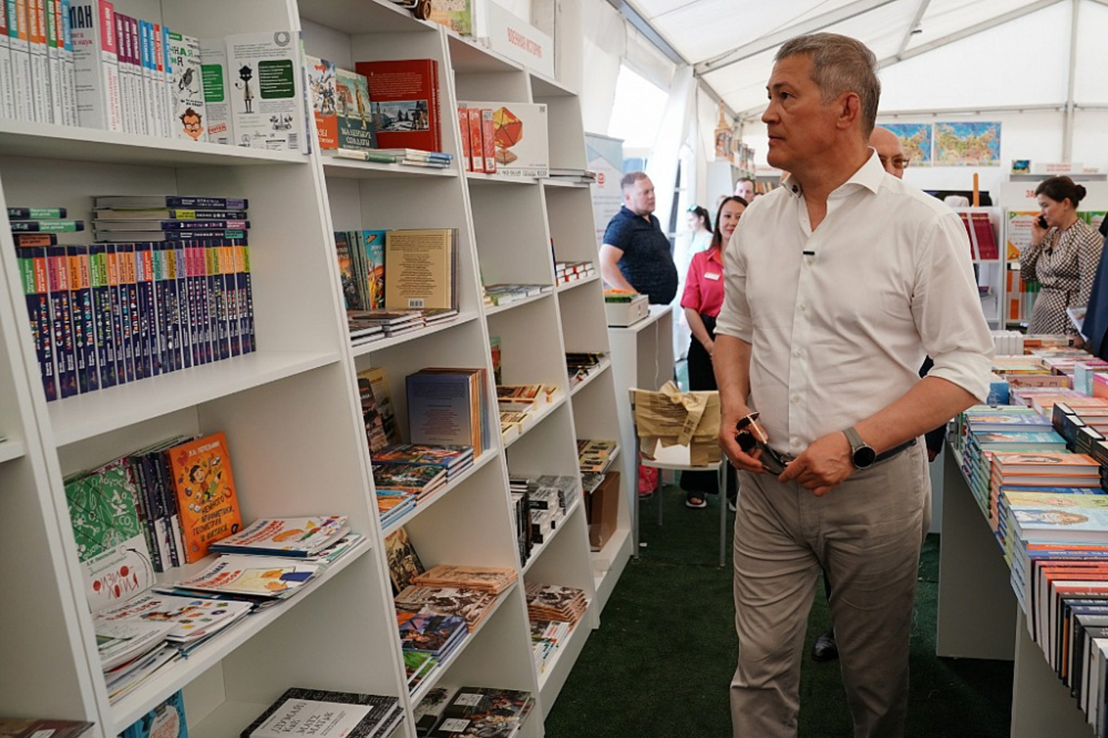 Радий Хабиров: международная книжная ярмарка «Китап-байрам» в столице Башкирии станет ежегодной