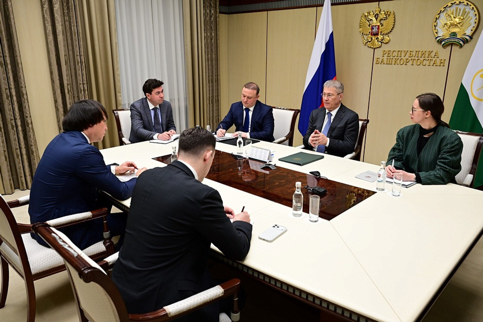 Радий Хабиров встретился с председателями профильных комитетов Госдумы России