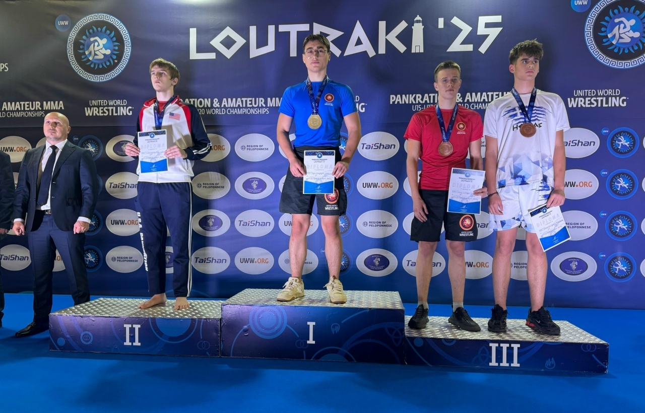 Кирилл Лысенко завоевал бронзовую медаль на первенстве мира в Греции