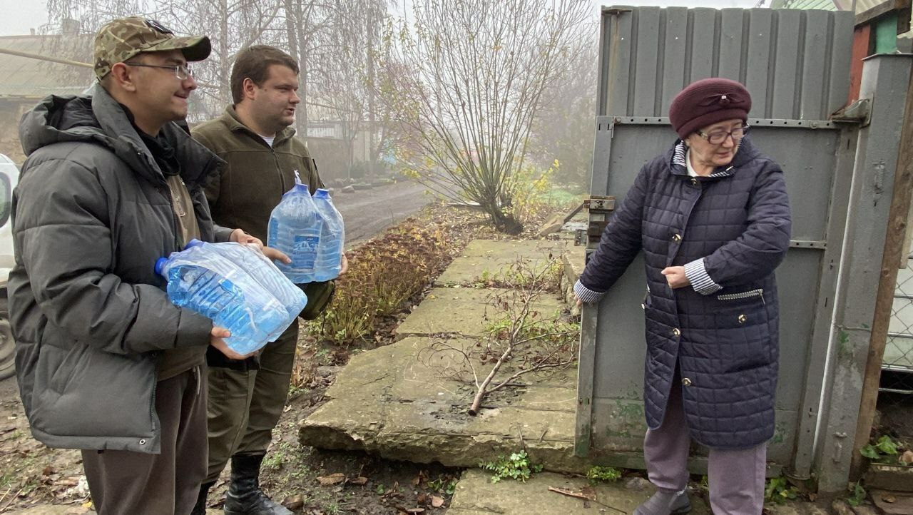 Волонтеры нашего города помогали жителям новых регионов России и военнослужащим