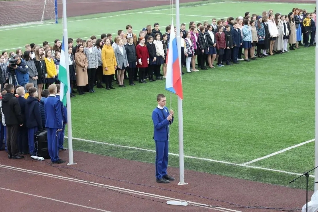 Глава Башкирии поздравил с Днем Государственного флага Башкортостана