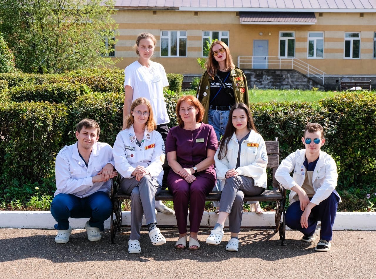 Учащиеся Бирского медколледжа стали участниками летнего студенческого отряда