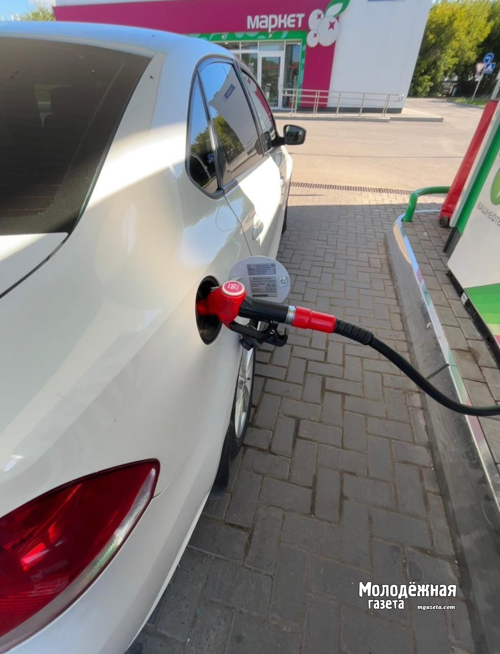 «Башнефть» подняла цены почти на все виды бензина