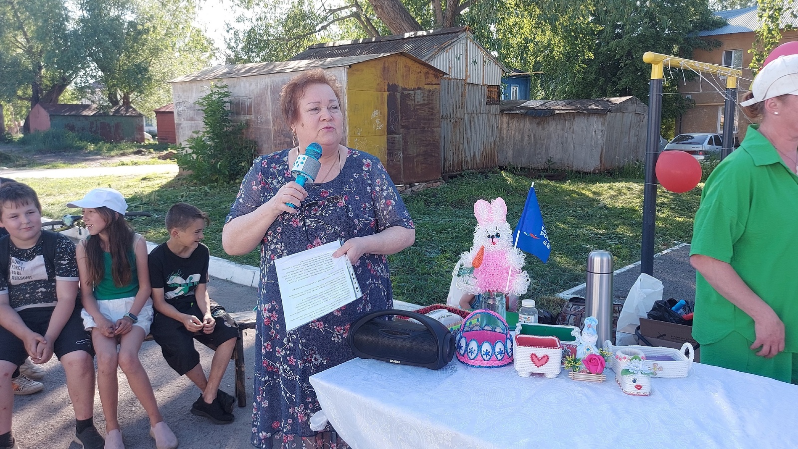 В Бирске весело отметили День соседей