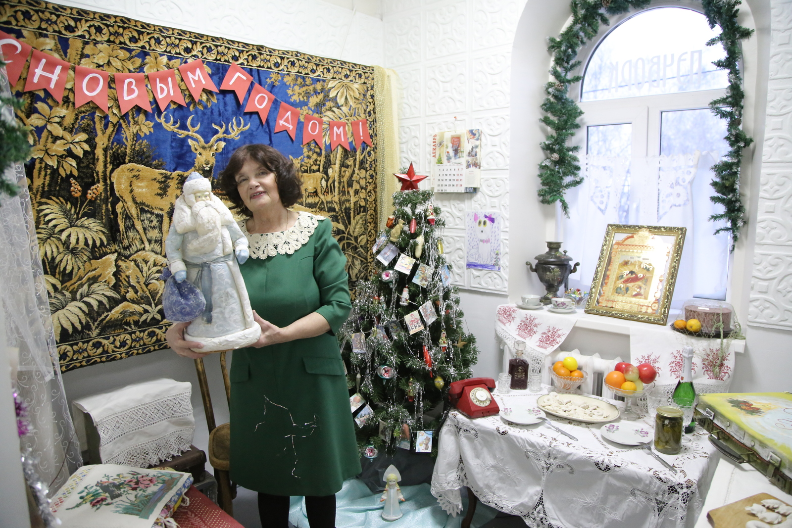 Фантазия жителей Бирска в преддверии Нового года бьет ключом