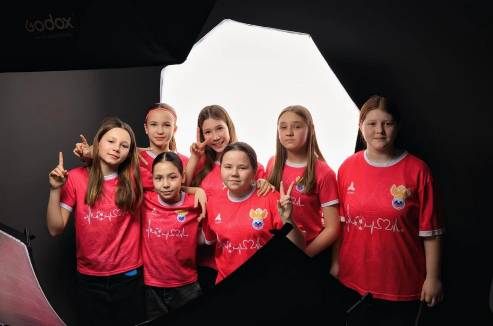 Команда футболисток стала победителем республиканского этапа «Футбол в школе»