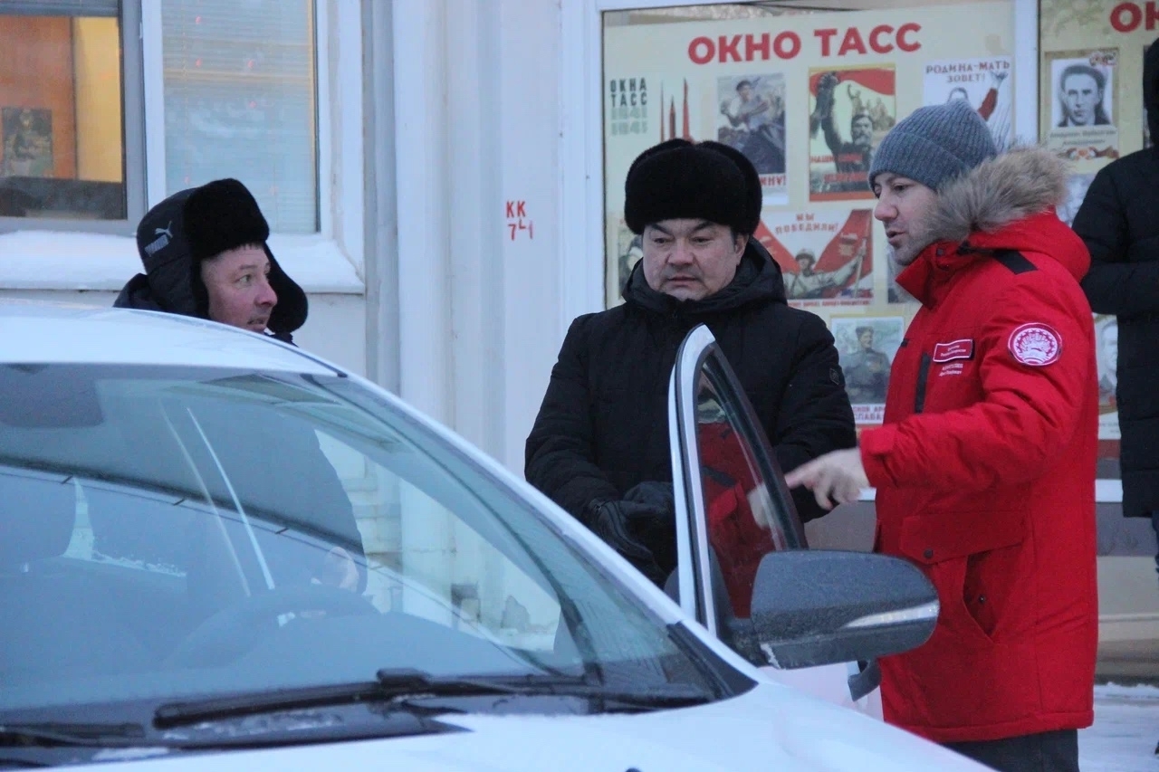 В Башкирии 14 больниц получили автомобили перед Новым годом