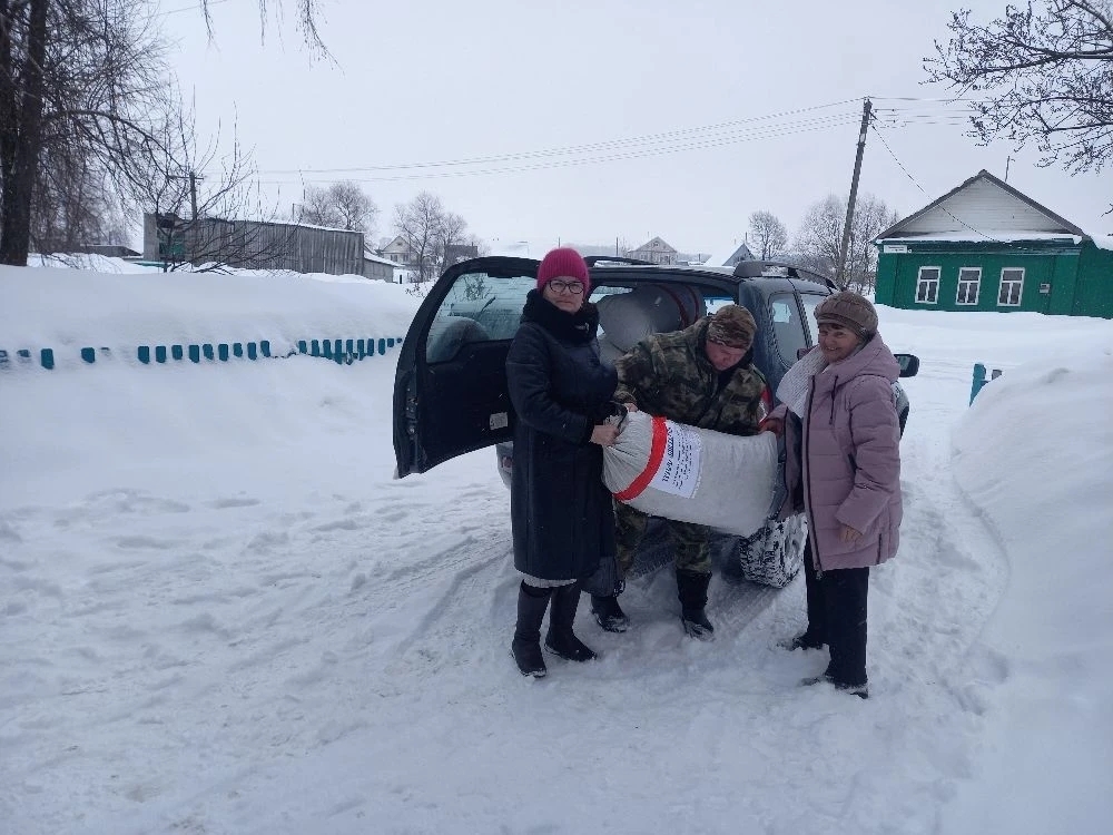 Бахтыбаевские пенсионеры активно участвовали в акции «Тепло для героя"