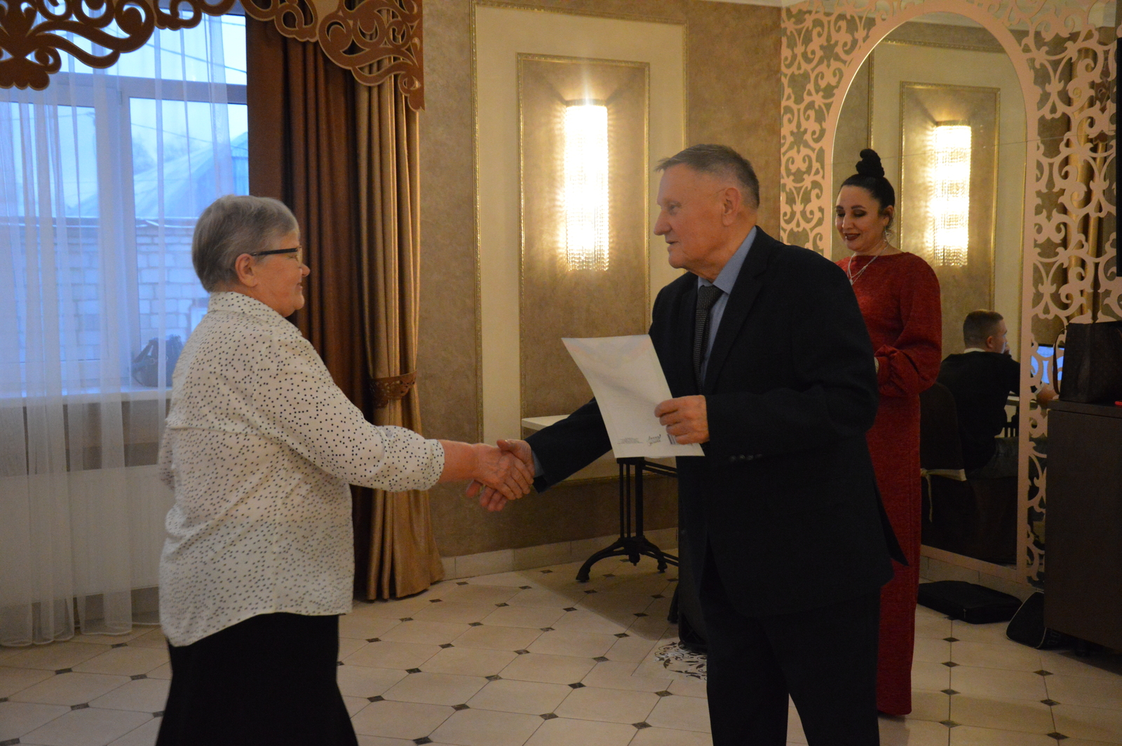 Бирские волонтеры серебряного возраста отметили свой праздник