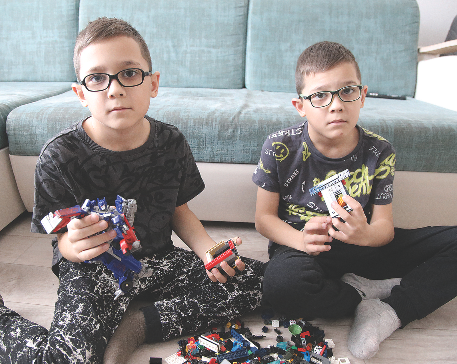 Юные биряне близнецы Амиль и Алан нуждаются в нашей помощи