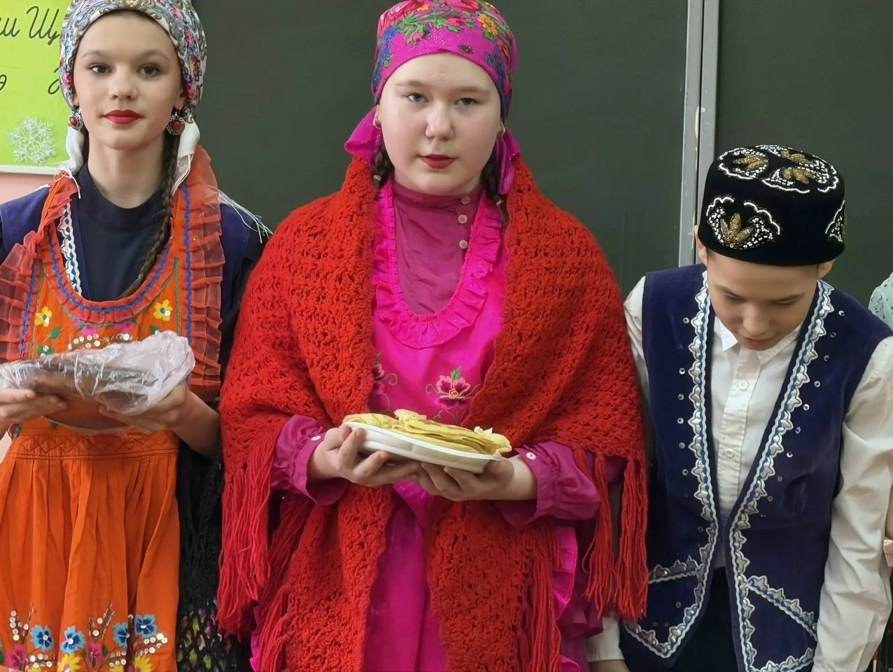 Школьники Бирска блистали на фестивале «Жемчужины Башкортостана»