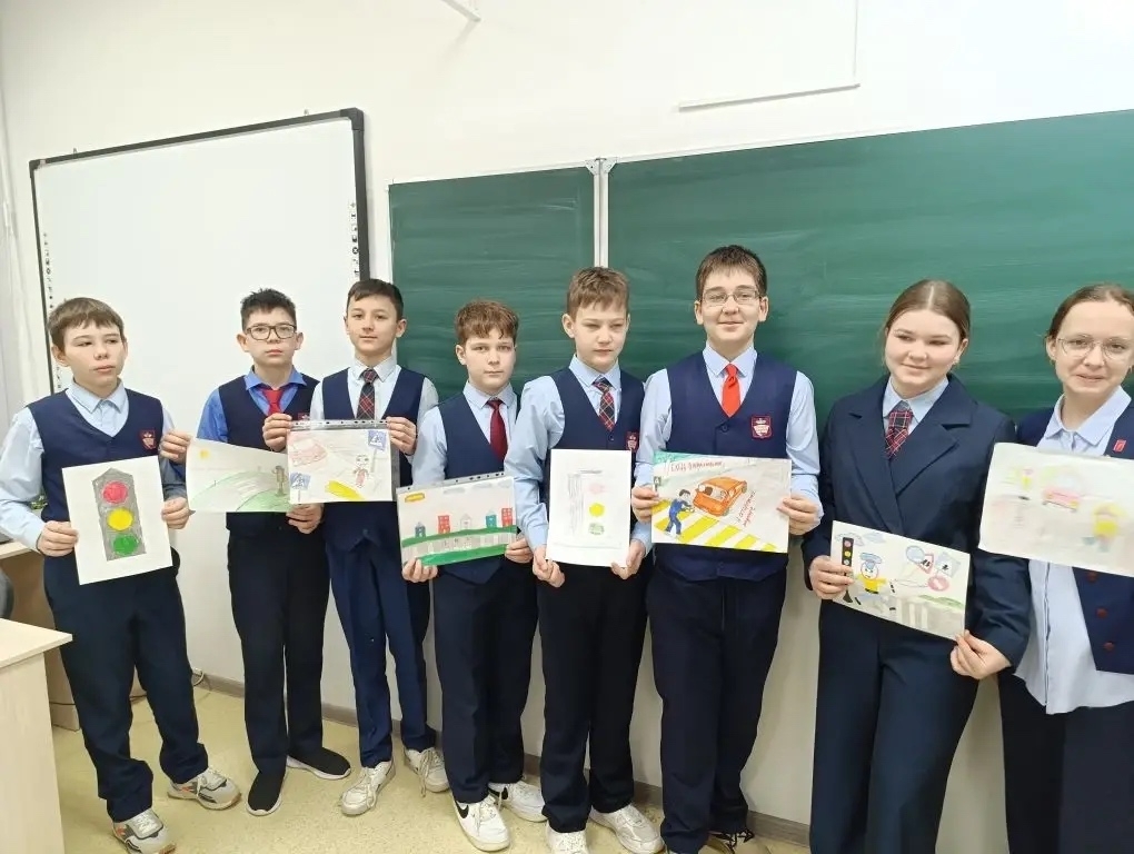 В лицее прошел конкурс рисунком на тему ПДД