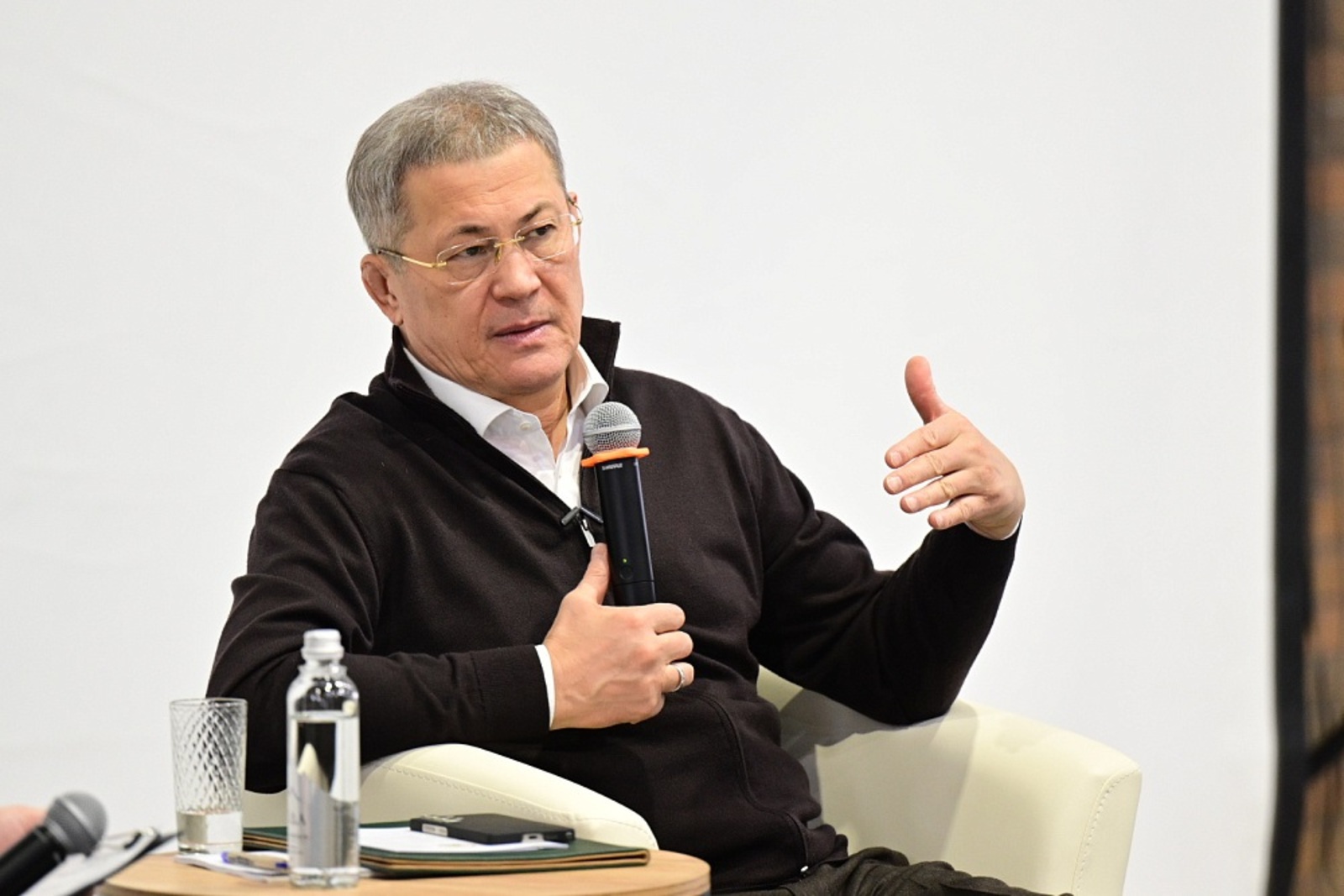 Радий Хабиров посетил учебные сборы в парке «Патриот»