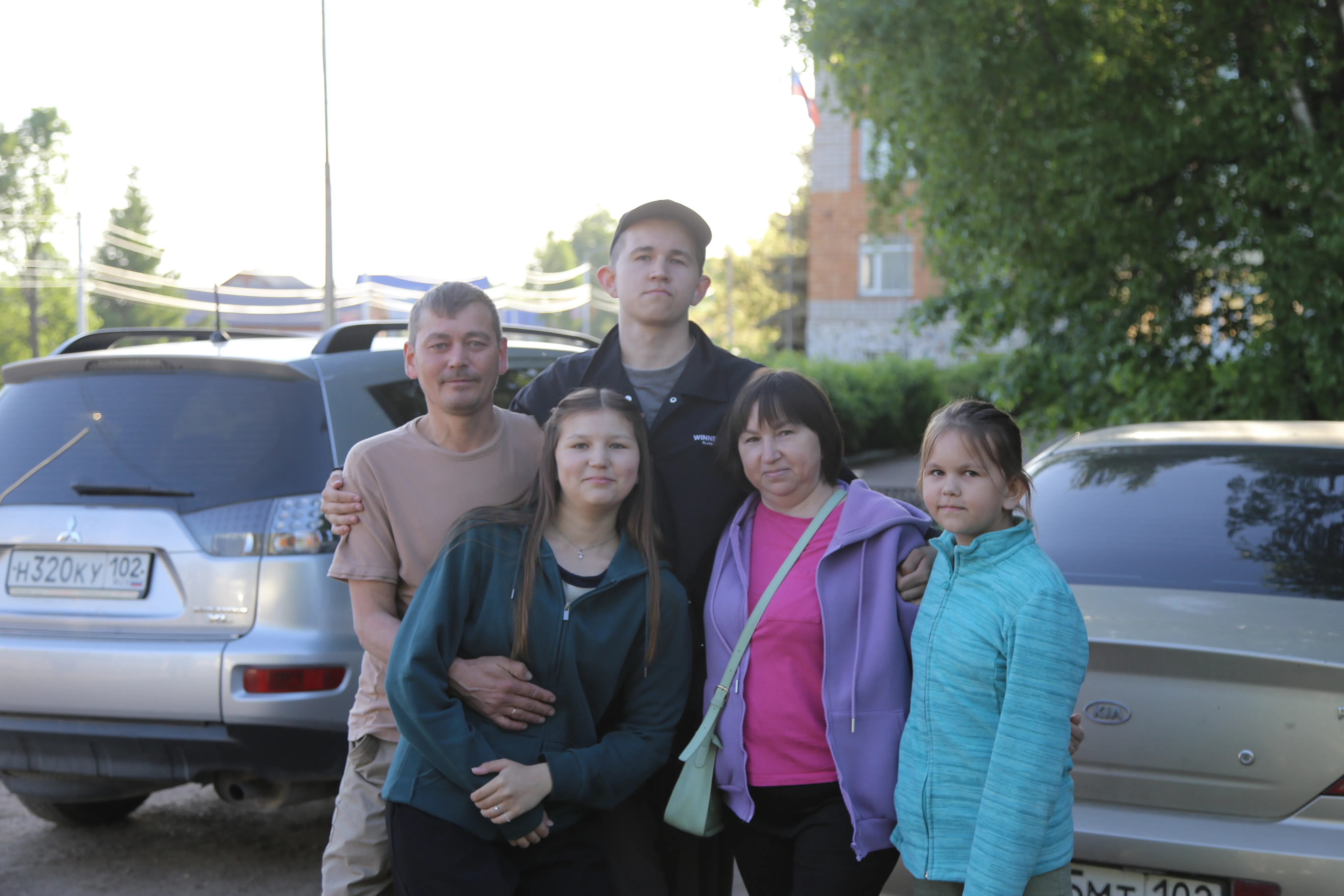 В Бирске отправили на срочную службу пять новобранцев