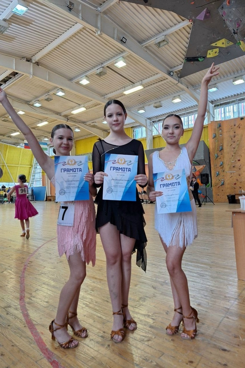 Бирские танцоры стали победителями соревнований по бальным танцам